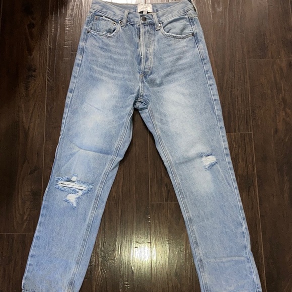 VICI distressed Kasen jeans - Picture 10 of 10